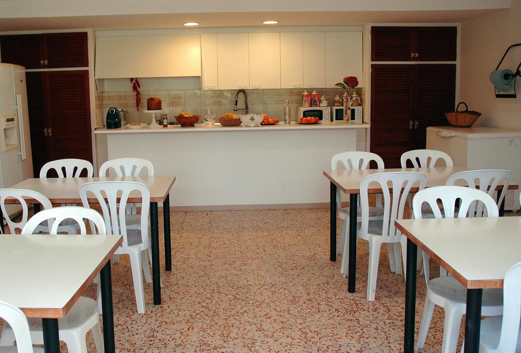 הוסטל סנטה כריסטינה ד'ארו Residential Horse Club Costa Brava חדר תמונה