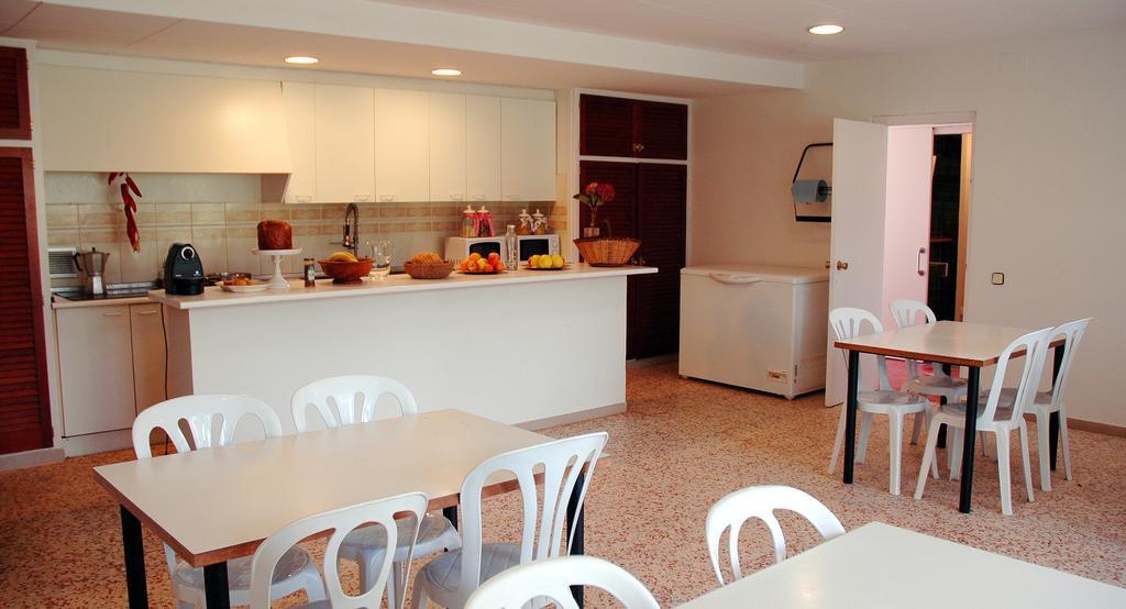 הוסטל סנטה כריסטינה ד'ארו Residential Horse Club Costa Brava חדר תמונה